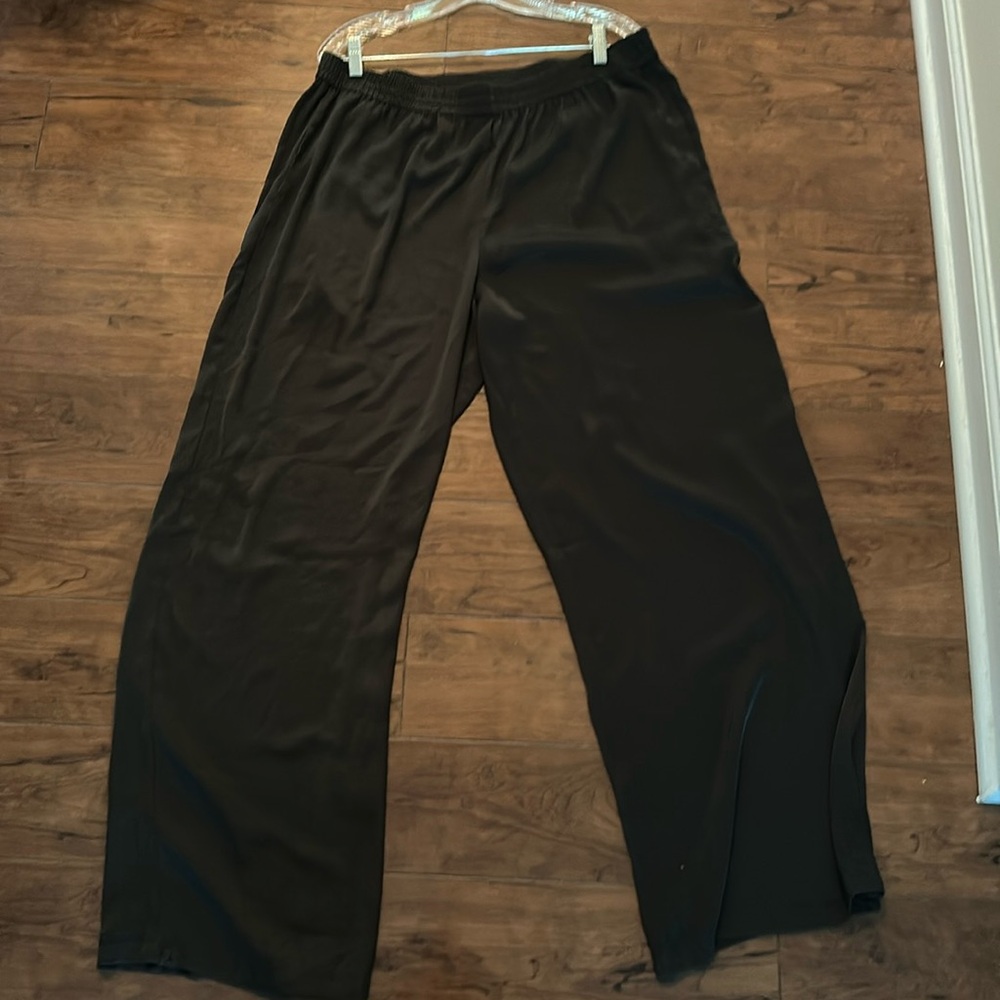 Barefoot Dreams Washed Satin Wide Leg Pants Carbon Size XL NWT